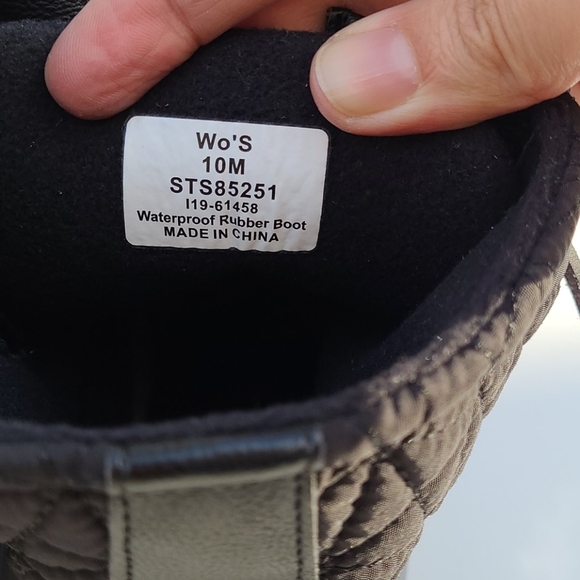 syren gulf quilted nylon duck boot